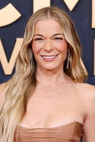 LeAnn Rimes as LeAnn Rimes in Coyote Ugly 2000