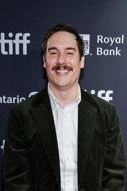 Mike Hanford as Dennis in Dennis 2016