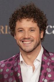 Daniel Diges as Enjolras in Los Miserables 2011
