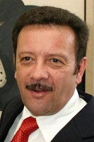 Pedro Infante Jr. as  in Los Verduleros 1986