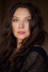 Aude Extrémo as Métella in La Vie parisienne 2022