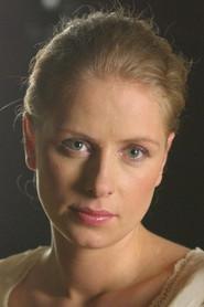 Karolina Lutczyn as Kobieta Z Cmentarza in Seven Stops on the Way to the Paradise 2003