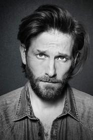Constantin von Westphalen as Self (voice) in Das geheime Wesen der Katzen 2021