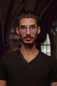 Aydin Vahneshan as  in FACE TO FACE 2021
