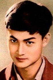Mo Zhijiang as 阿鹏 in Five Golden Flowers 1959