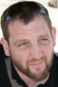 Kurt Velghe as Johan in The Warehouse 2015