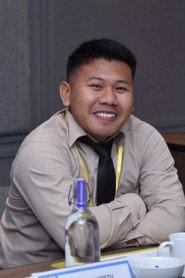 Ajie Pangestu as Pak Hendra in Langkah Kecil 2025