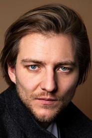 Matthias Zera as Max Hauser in Hochzeit in Rom 2017