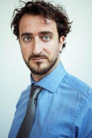 Sylvain Mossot as Romain in Les lendemains de veille 2022