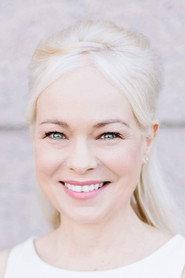 Jolanta Mojsej as Irene in Brise glace (Broken Waters) 2023
