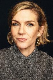 Rhea Seehorn as Justine Sokolov in Things Heard & Seen 2021
