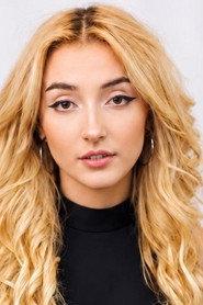 Miah Green as Sophie Holland in How to Break a Dilf 2025