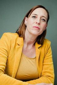 Katrin Thomaschewski as Celina Fichtner in Sie Wollen die Kinder! 