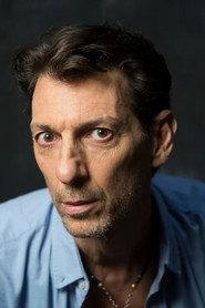 Humberto Tortonese as Wendy in The Southern Cross 2003