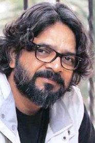 K.U. Mohanan as Self in Accident : Making of Talaash 2012