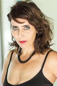 Mora Recalde as Julia in Granada y al paraiso 2016