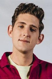 Hendrik Nieuwoudt as Roos in Moffie 2020