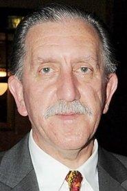 Robert Demeger as DCI Cheever in The Dark Room 1999