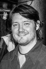 John Cassaday as Self in Generation X: The Comic Book Origin of X-Men 2006