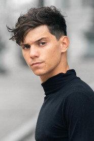 Pedro Sol Victorino as Pedro in Jacaré 2025