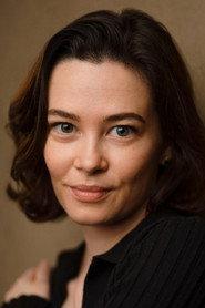 Bethany Slater as Nina Mariakina in The Eastern Front 2020