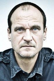 Paweł Kukiz as priest Andrzej in Loneliness in the Net 2006