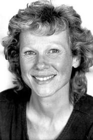 Bernadette Le Saché as Mère de Frédéric in Douce France 1986