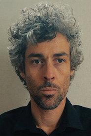 Raúl Teba as Gato Muñoz in San Telmo Tapes 2020