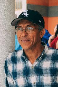 Isidro Morillo as Chucho in Come round, come round 2024
