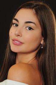 Samantha Di Francesco as Cassidy in Soccer Mom Madam 2021