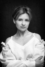 Daria Zueva as Masha in Burden 2023