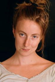 Fanny Färingö as Jenny in Senex