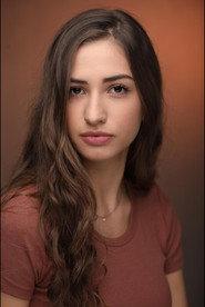 Morgane Bujoli as Julie in Pashka 2020