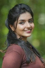 Divya Thomas as Vasanthi in Swapnasundari 2022