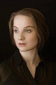 Katarzyna Faszczewska as Lucia in Silent Zone 2020