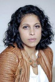 Sabila Moussadek as Juliette in Special Treatment 2010