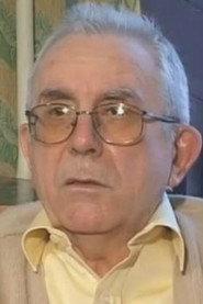 Jacques Siclier as Self in Les Anges 1943, histoire d'un film 2004