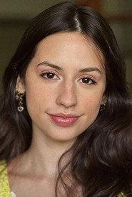Bianca Paiva as Jade in The Invisible Girl 2020