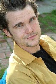 Larc Spies as Pete DiNunzio (voice) in Welcome to Eltingville 2002