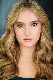 Ella Fraley as Isabel Nelson in Switched Up Christmas