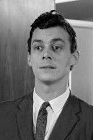 Pierre Thériault as Robert Johnson in Panique 1977