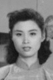 Feijuan Wang as Zhihua Wu in Greedy Neighbors 1933