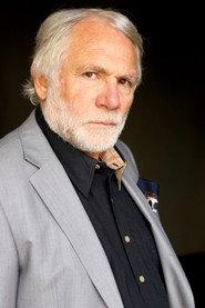 Benedetto Lo Monaco as Giovanni in Family First 2025