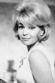 Patricia Viterbo as Patricia in Hell Is Empty 1967