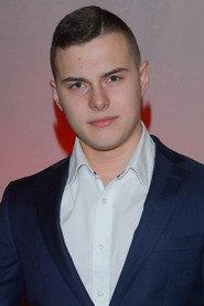 Adam Zdrójkowski as Antoś, syn Krzysia i Magdy in Superheroes 2010