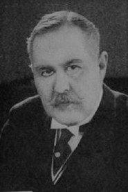 Wilfrid North as Pete's Pal in The Widow in Scarlet 1932