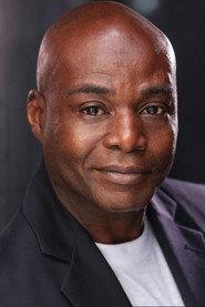 Maynard Eziashi as Ouda in Ace Ventura: When Nature Calls 1995