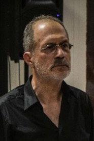 Thodoros Skourtas as Dimitrios in The Seventh Sun of Love 2001