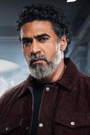 Mohamed Alaa as Moaaz in Clash 2016