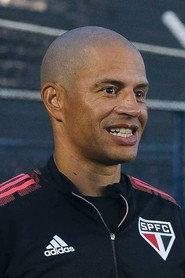 Alex de Souza as Alex de Souza - himself in PABLITO: The Pablo Martin Batalla Documentary 2021